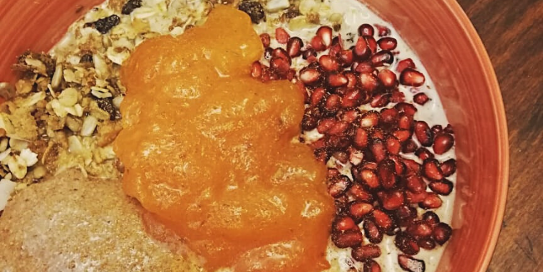 RECETA: Porridge de Quinoa y Caqui